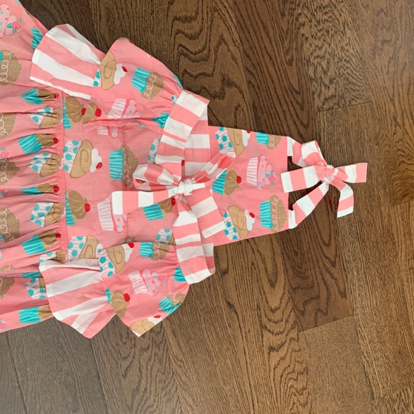 Eleanor Rose Cupcakes Pink Apron NWT (issue) - Picture 7 of 10